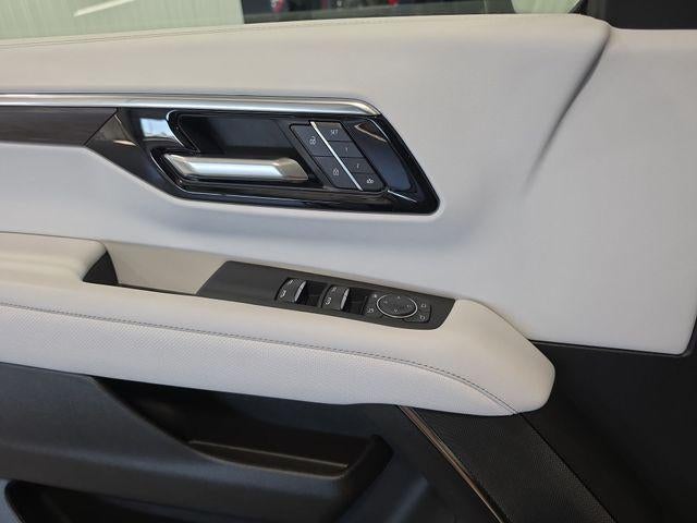 2026 Chevrolet Tahoe 4WD Premier