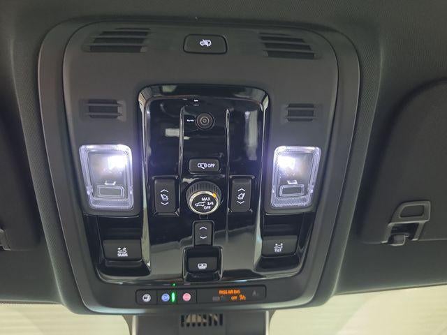 2026 Chevrolet Tahoe 4WD Premier