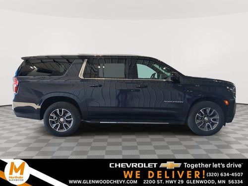 2022 Chevrolet Suburban 4WD LT