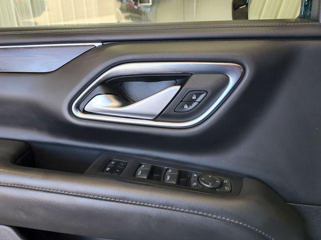 2022 Chevrolet Suburban 4WD LT