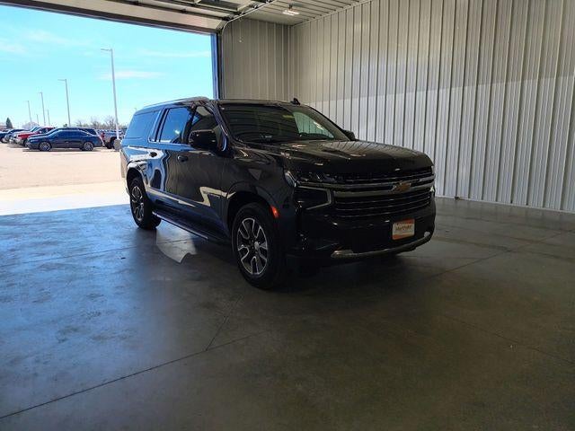 2022 Chevrolet Suburban 4WD LT