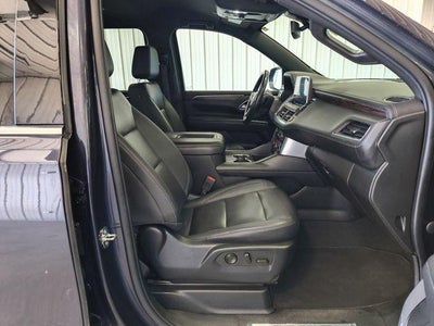 2022 Chevrolet Suburban 4WD LT