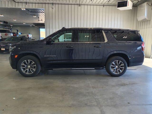 2022 Chevrolet Suburban 4WD LT