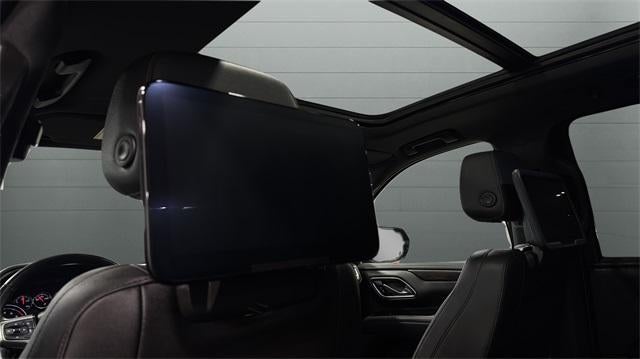 2021 Chevrolet Suburban Base