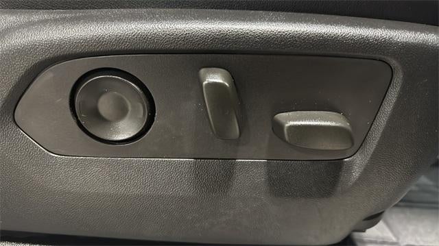 2021 Chevrolet Suburban Base