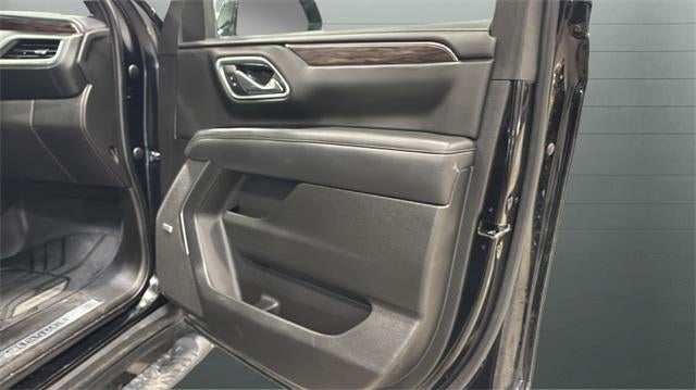 2021 Chevrolet Suburban Base