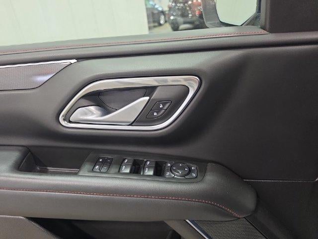 2022 Chevrolet Suburban 4WD RST