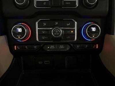 2023 Chevrolet Suburban 4WD Premier