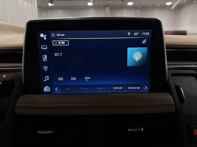 2023 Chevrolet Suburban 4WD Premier