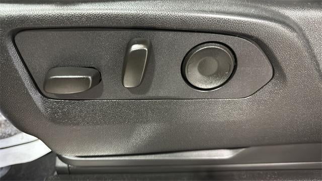 2023 Chevrolet Tahoe 4WD RST