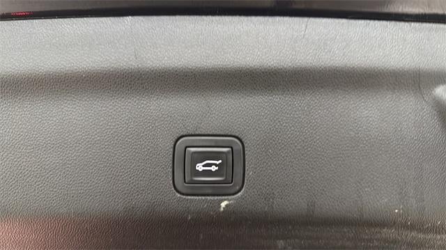 2023 Chevrolet Tahoe 4WD RST