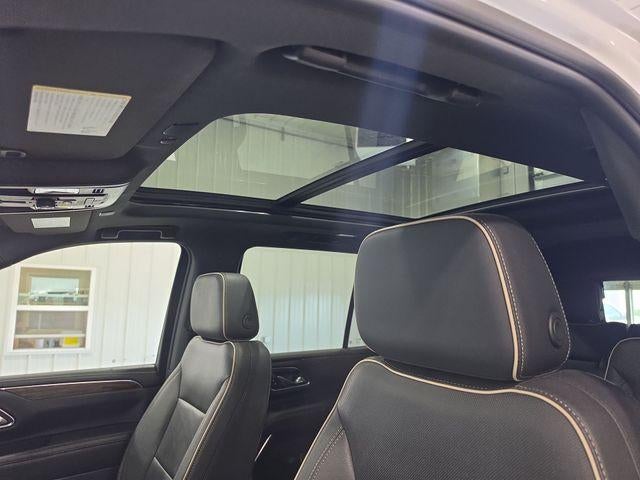 2023 Chevrolet Tahoe 4WD Premier