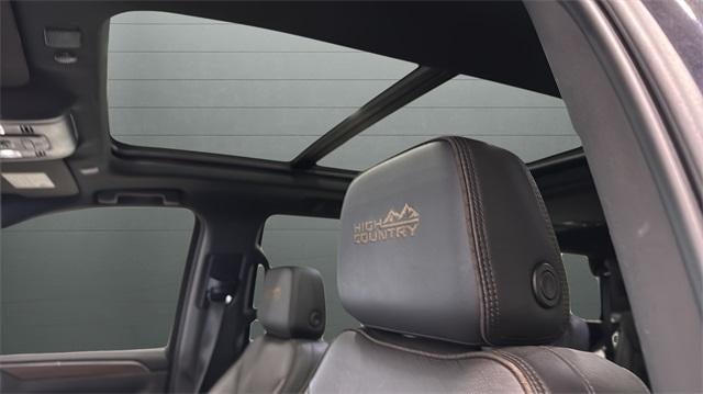 2022 Chevrolet Tahoe 4WD High Country