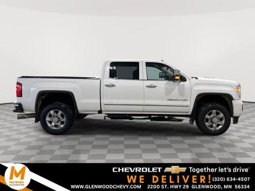 2016 GMC Sierra 3500 HD Crew Cab Standard Box 4-Wheel Drive Denali