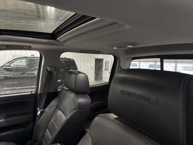 2016 GMC Sierra 3500 HD Crew Cab Standard Box 4-Wheel Drive Denali