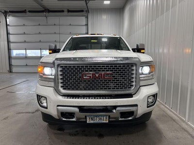 2016 GMC Sierra 3500 HD Crew Cab Standard Box 4-Wheel Drive Denali