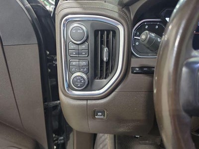 2022 GMC Sierra 3500 HD Crew Cab Standard Box 4-Wheel Drive Denali