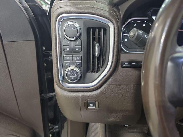2022 GMC Sierra 3500 HD Crew Cab Standard Box 4-Wheel Drive Denali