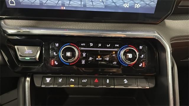 2024 GMC Sierra 3500 HD Crew Cab Standard Box 4-Wheel Drive Denali