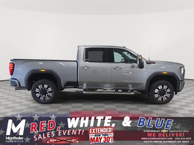 2025 GMC Sierra 4WD Crew Cab Standard Box Denali's photo