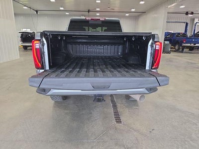 2025 GMC Sierra 3500 HD Crew Cab Standard Box 4-Wheel Drive Denali