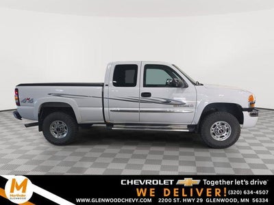 2003 GMC Sierra 2500 HD Base