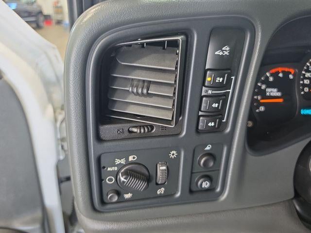 2003 GMC Sierra 2500 HD Base