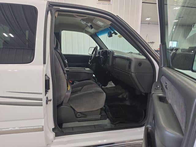 2003 GMC Sierra 2500 HD Base