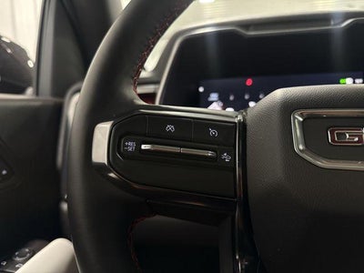 2025 GMC Canyon Crew Cab Short Box 4-Wheel Drive AT4