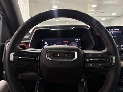2025 GMC Canyon Crew Cab Short Box 4-Wheel Drive AT4