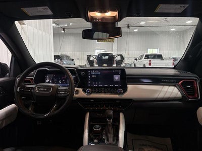2025 GMC Canyon Crew Cab Short Box 4-Wheel Drive AT4