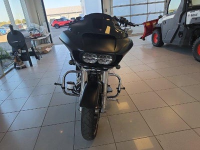 2018 HARLEY DAVIDSON ROAD GLIDE Base