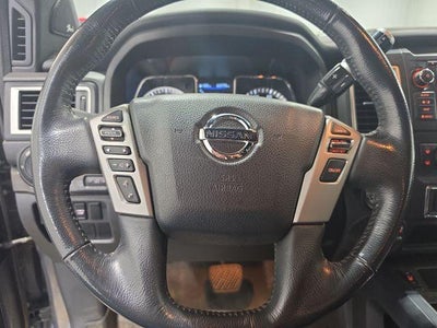 2019 Nissan Titan 4x4 Crew Cab SL