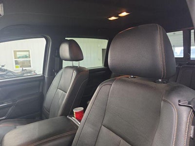 2019 Nissan Titan 4x4 Crew Cab SL