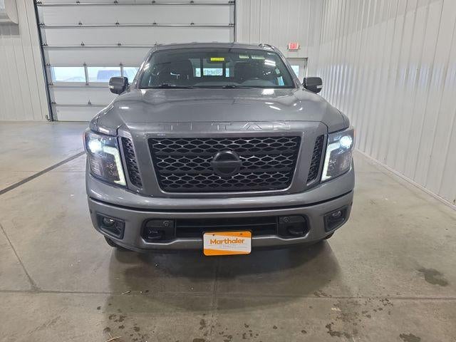 2019 Nissan Titan 4x4 Crew Cab SL