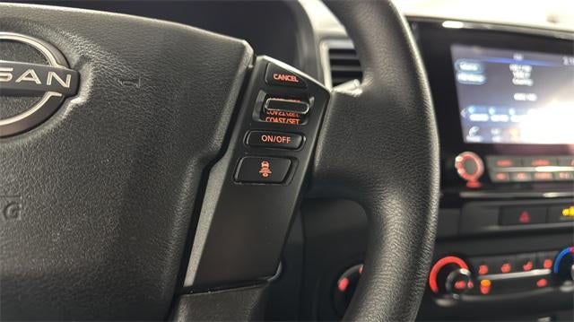 2022 Nissan Frontier Crew Cab 4x4 SV Auto