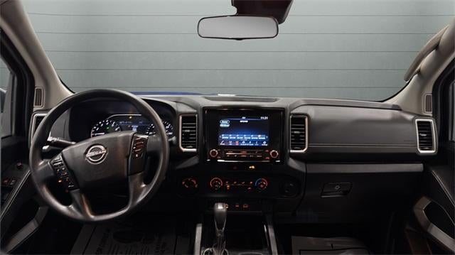 2022 Nissan Frontier Crew Cab 4x4 SV Auto