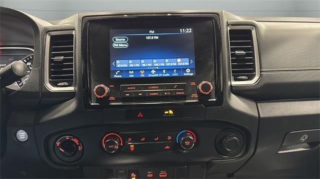 2022 Nissan Frontier Crew Cab 4x4 SV Auto