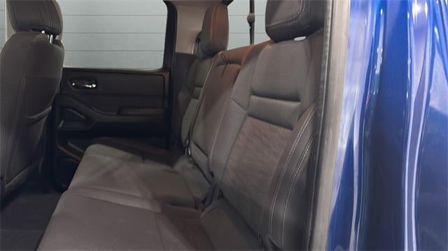 2022 Nissan Frontier Crew Cab 4x4 SV Auto