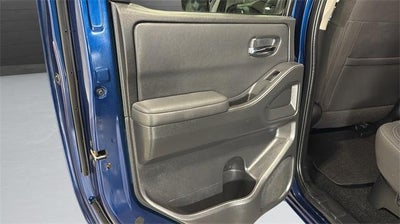 2022 Nissan Frontier Crew Cab 4x4 SV Auto