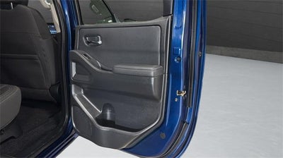 2022 Nissan Frontier Crew Cab 4x4 SV Auto