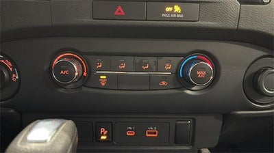 2022 Nissan Frontier Crew Cab 4x4 SV Auto