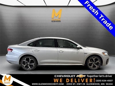 2020 Volkswagen Passat 2.0T R-Line Auto