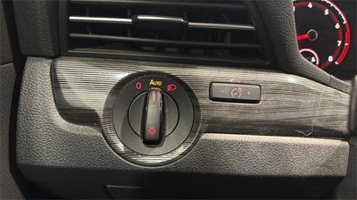 2020 Volkswagen Passat 2.0T R-Line Auto