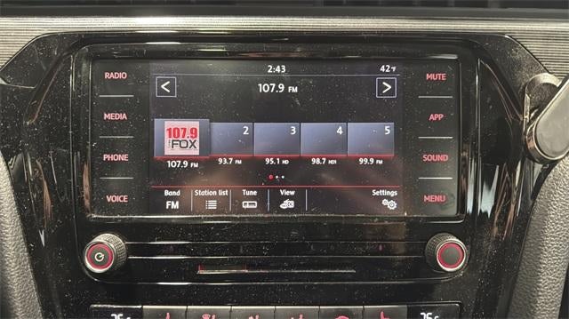 2020 Volkswagen Passat 2.0T R-Line Auto