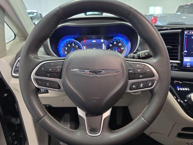 2024 Chrysler Pacifica Touring L FWD