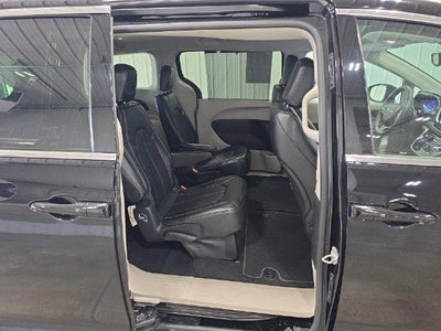 2024 Chrysler Pacifica Touring L FWD