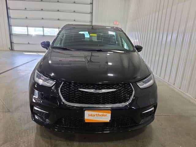 2024 Chrysler Pacifica Touring L FWD