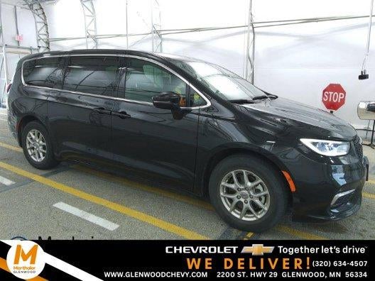 2025 Chrysler Pacifica Select FWD