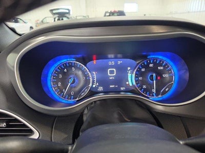 2025 Chrysler Pacifica Select FWD